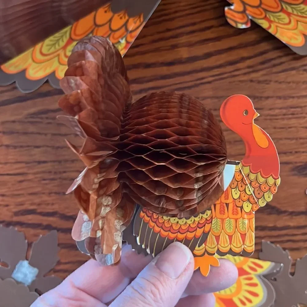 Vintage Hallmark honeycomb Thanksgiving turkey & Santa Christmas Card holder